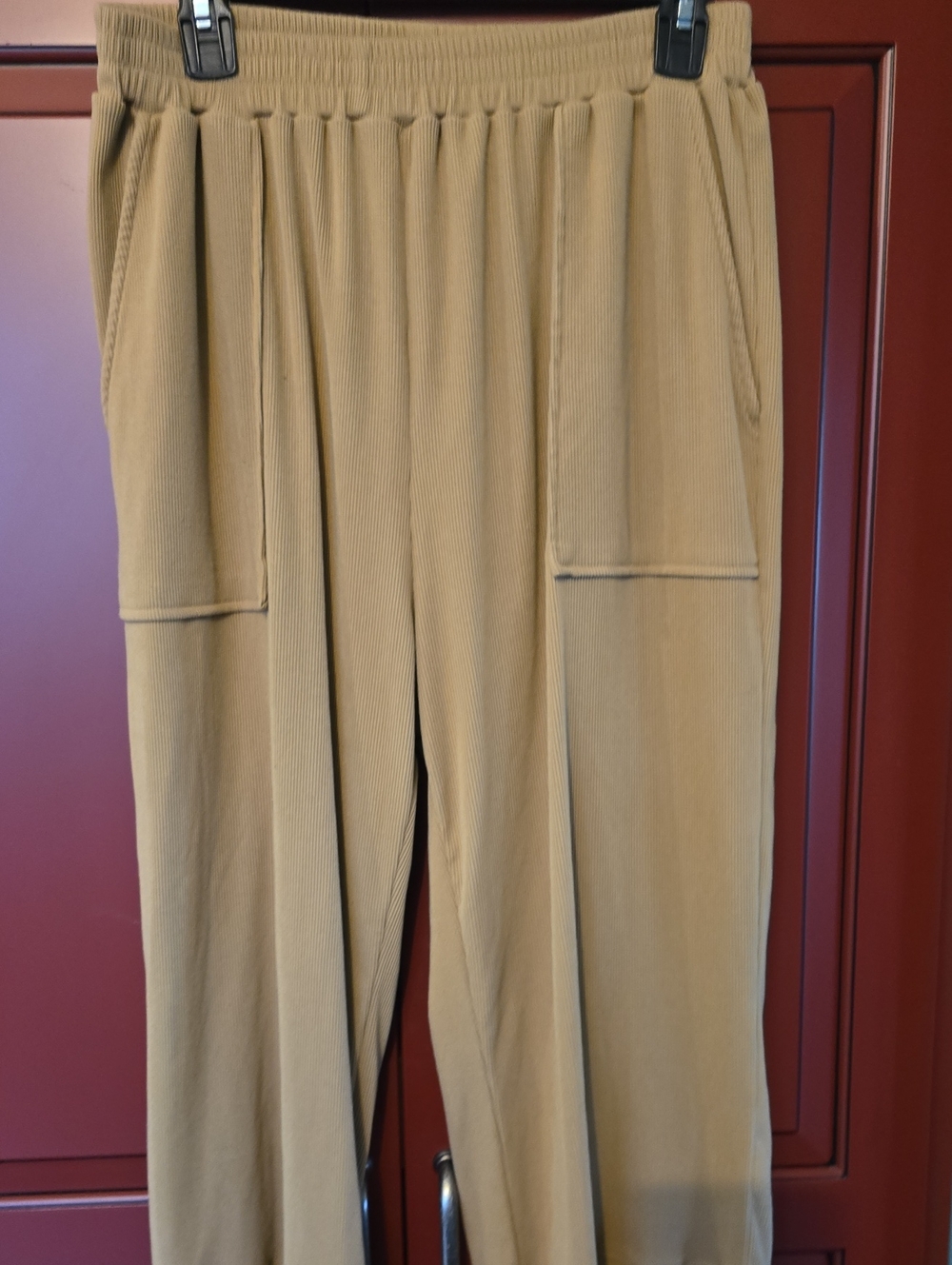 WoMen's Casual Elastic-Waist Comfy Pants in Tan Slit Leg So Cute Pants
